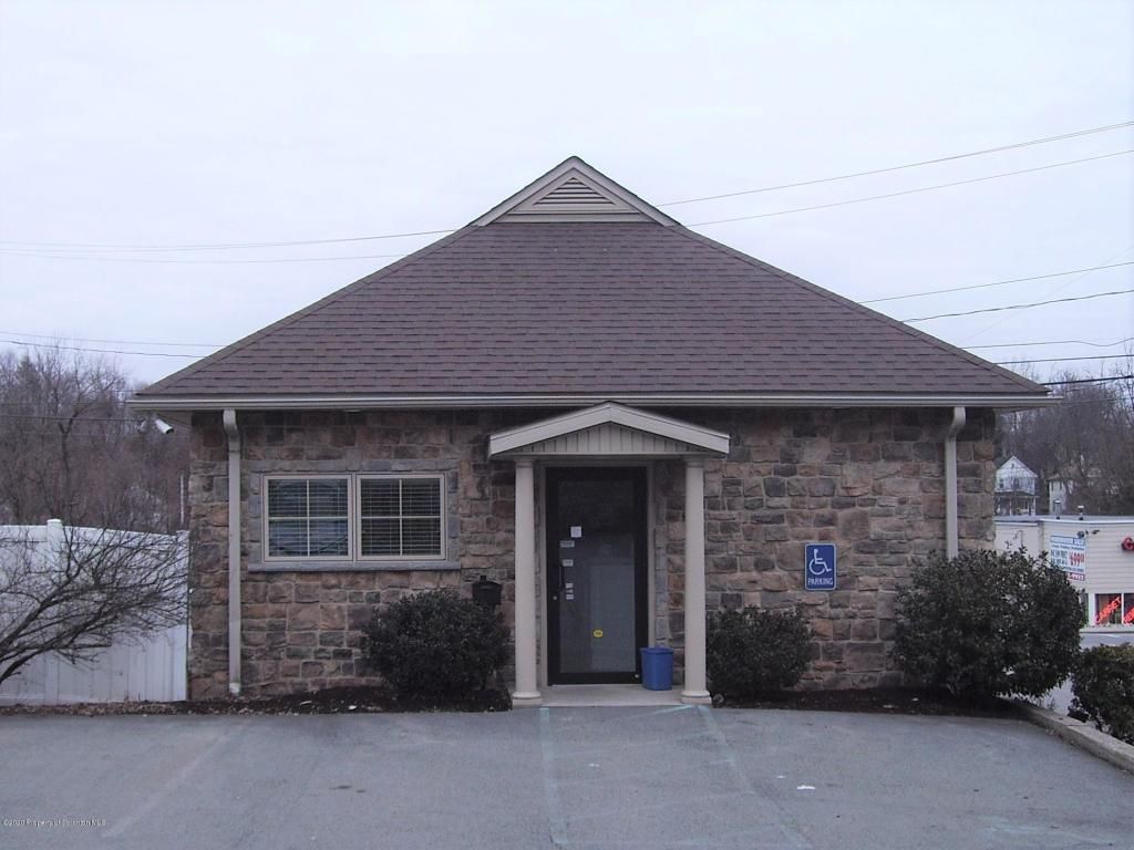 1661 N Keyser Ave, Scranton, PA 18508
